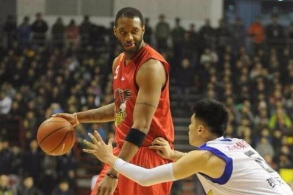 CBA歷史上哪位外援給中國(guó)球隊(duì)帶來(lái)最大幫助？